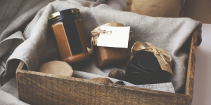 Top 5 Luxury Housewarming Gift Ideas