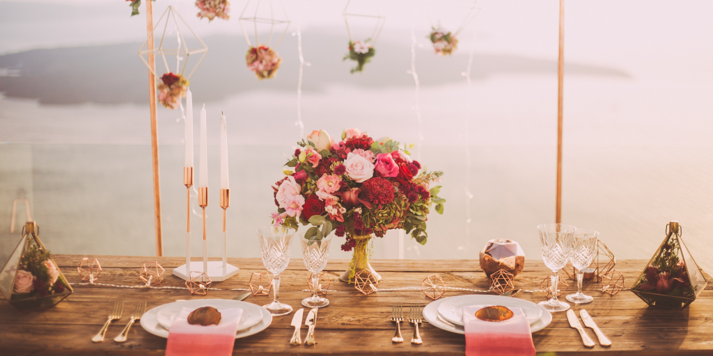 Top 5 Adult Birthday Table Arrangement Inspirations With Flowers [2022]