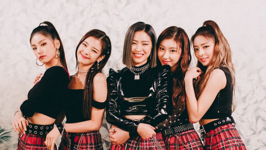 ITZY 2ND WORLD TOUR BORN TO BE IN SINGAPORE